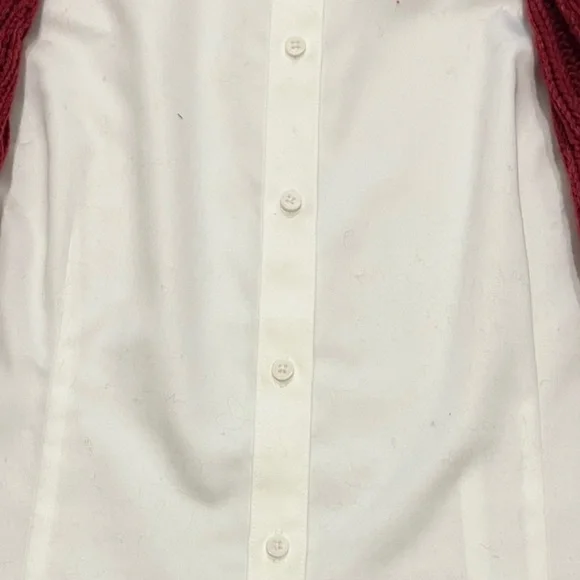 NewColdwater Creek Medium 10-12 White Oxford Button Down with Burgundy Cardigan - Picture 6 of 16